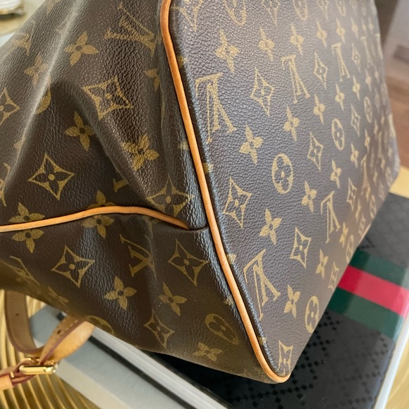 Authentic Louis Vuitton Palermo Bag - Picture 8 of 13